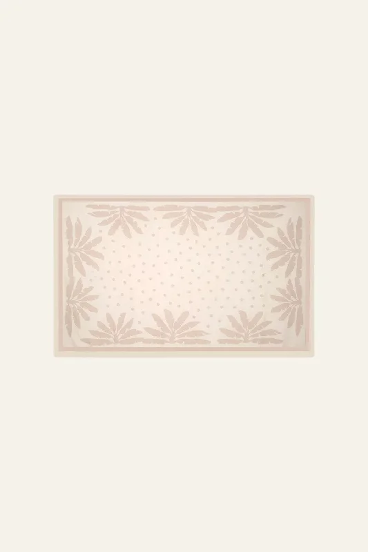 La Jungla Shawl in Beige