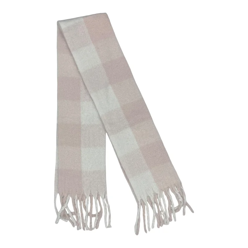 Scarf Winter By Steve Madden In Pink